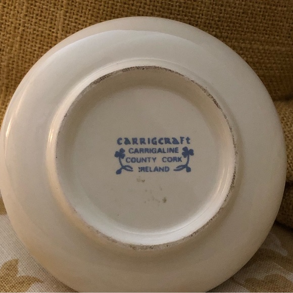 Carrigaline Pottery From Ireland - Picture 7 of 11